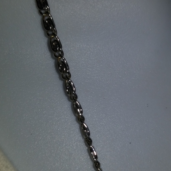 Necklace Silver Tone Faux Pearl Acorn Drop Pendant - Picture 5 of 6